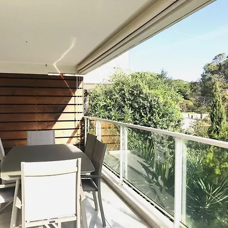 Climatise A 1,4 Km De La Avec Parking Et Ascenseur - - Fr-1-63-277 * Calvi (Corsica)