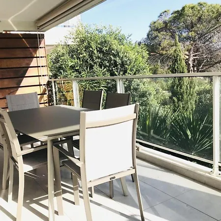 Climatise A 1,4 Km De La Avec Parking Et Ascenseur - - Fr-1-63-277 * Calvi (Corsica)